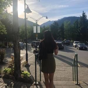 Meet your Posher, Amy